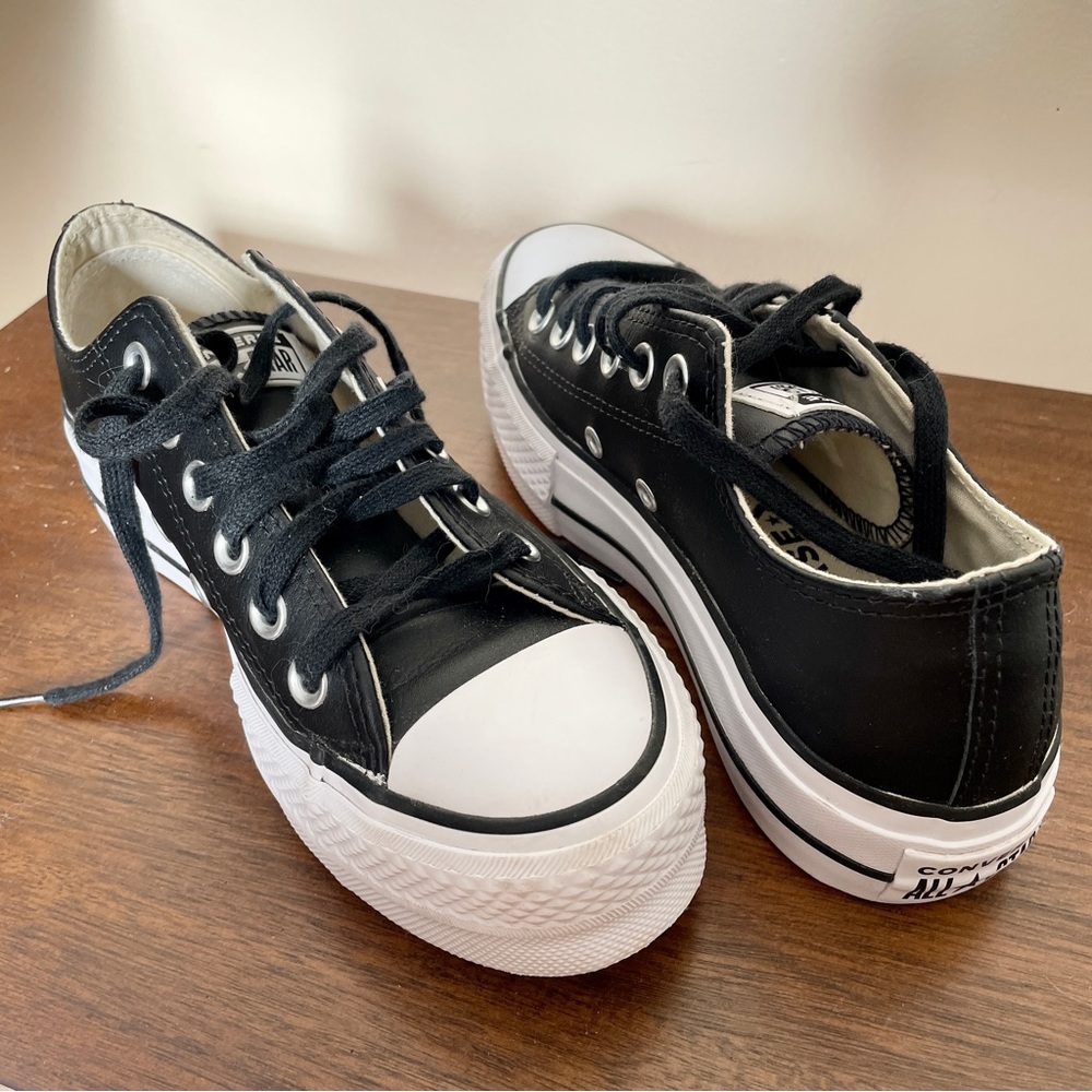 Chuck Taylor All Star Lift Platform Leather W 5.5